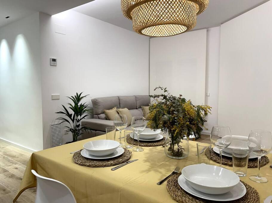 Apartamento Nuevo Centrico Frente Al Mar En Palamos Exterior photo